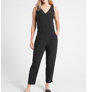 ATHLETA Brooklyn Jumpsuit Size 4 / Color Beige